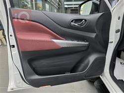 نيسان نافارا